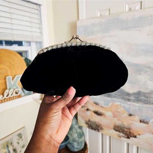 VTG Black Velvet Cocktail Clutch | Rhinestone Trim & Kiss Lock Closure - Picture 14 of 15